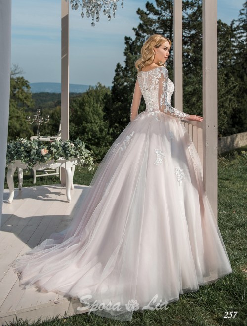 https://www.sposa-lia.com/images/stories/virtuemart/product/257       (3).jpg
